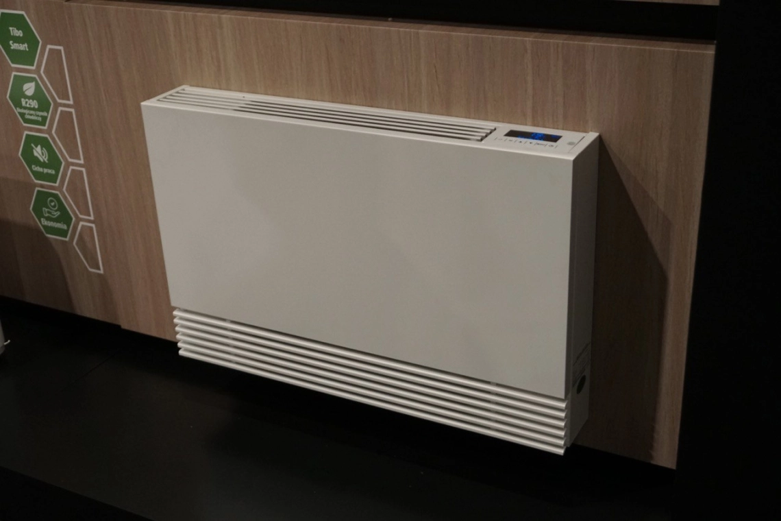 Mycond stendas Var&scaron;uvos HVAC Expo 2023, demonstruojantis pažangius HVAC sprendimus.